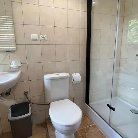 Guest house Kraken-pokoje Goscinne *